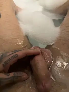 Snapshot of hottwoboys chatting on November 26, 7:04 pm hottwoboys online show from November 26, 7:04 pm