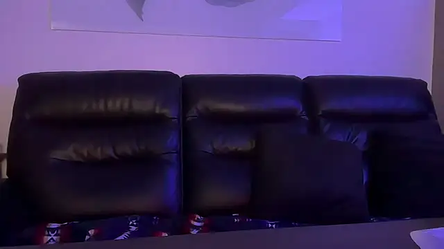 hornycollegestudenthung online show from February 15, 2:58 am