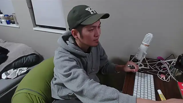 kensnb online show from February 19, 11:28 am