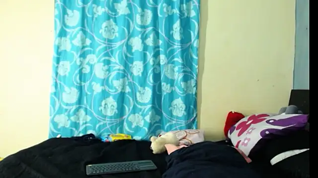 Snapshot of Madison__12 chatting on March 3, 2:04 am Madison  12 online show from March 3, 2:04 am