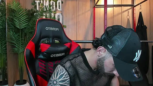 Austin bolt online show from January 7, 1:17 am