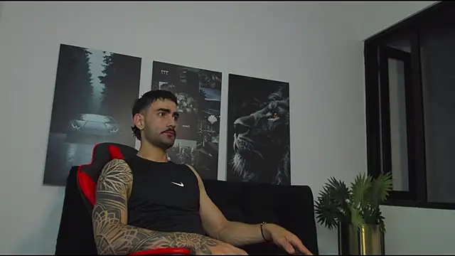 Austin bolt online show from February 13, 2:12 am