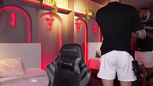 Austin bolt online show from September 30, 2:49 am