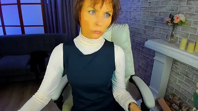 Elizabe th online show from February 13, 10:22 pm