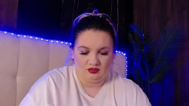 MelanieBrownn online show from February 26, 5:39 am