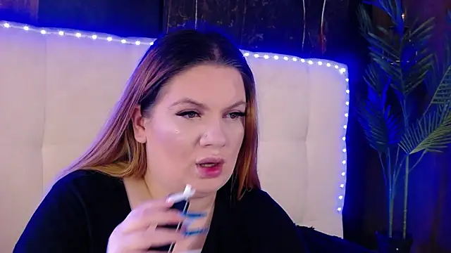 MelanieBrownn online show from April 9, 5:07 am