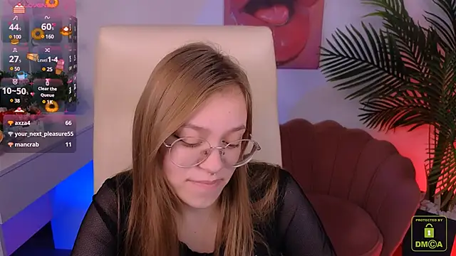 Snapshot of LayriantaVee chatting on January 28, 1:16 pm LayriantaVee online show from January 28, 1:16 pm