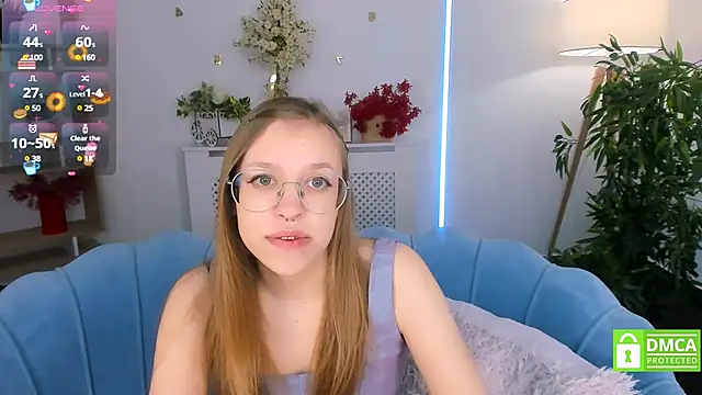 Snapshot of LayriantaVee chatting on February 27, 7:23 am LayriantaVee online show from February 27, 7:23 am