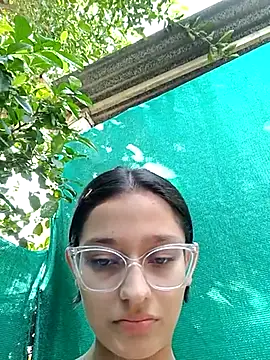 Ary-18 online show from March 1, 1:51 pm