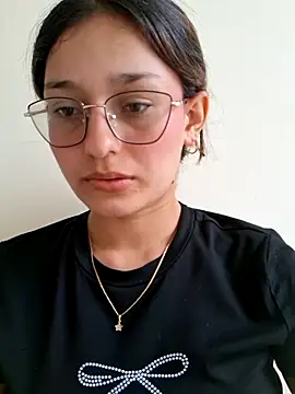 Ary-18 online show from April 16, 9:39 pm