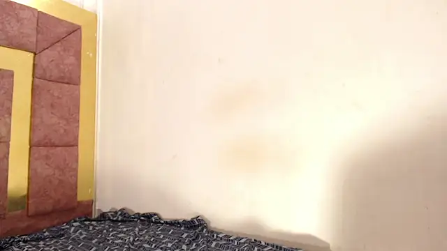 leinisofia69 online show from December 7, 4:36 pm