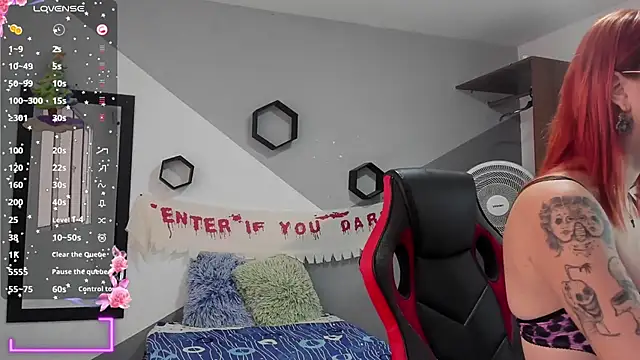 Danniela rivera online show from December 21, 12:06 pm