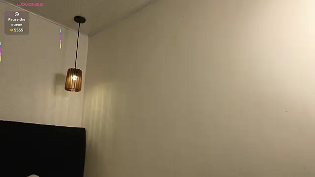 Snapshot of Scarlett__bell chatting on September 9, 1:43 pm Scarlett bell online show from September 9, 1:43 pm