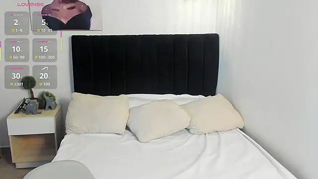 Snapshot of Scarlett__bell chatting on September 12, 1:22 pm Scarlett bell online show from September 12, 1:22 pm