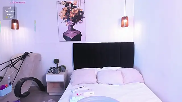 Snapshot of Scarlett__bell chatting on September 24, 1:36 pm Scarlett bell online show from September 24, 1:36 pm