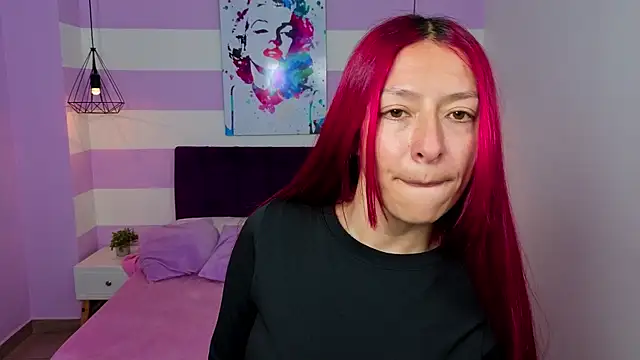 Snapshot of Scarlett__bell chatting on May 4, 11:28 am Scarlett bell online show from May 4, 11:28 am
