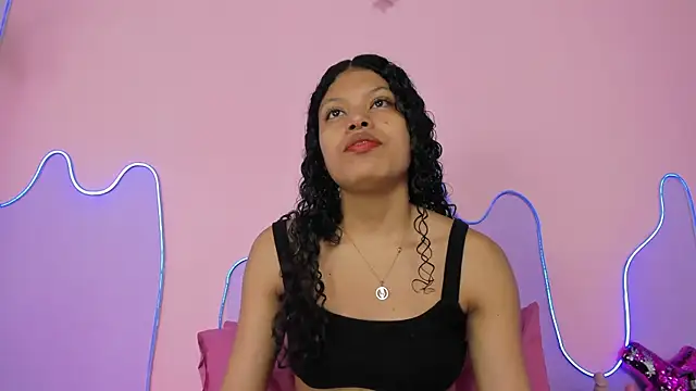 Snapshot of Mingie_Rouse chatting on October 2, 12:01 pm Mingie Rouse online show from October 2, 12:01 pm