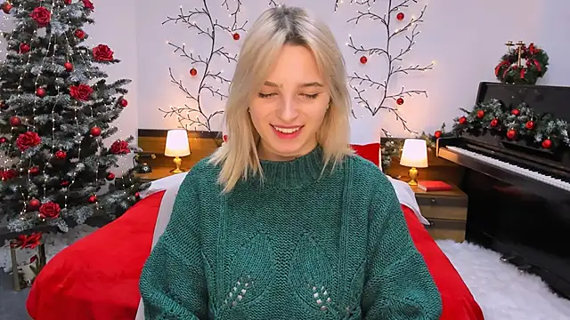 tendermeow online show from December 12, 5:15 pm