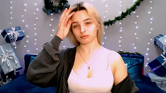 tendermeow online show from December 23, 1:13 pm