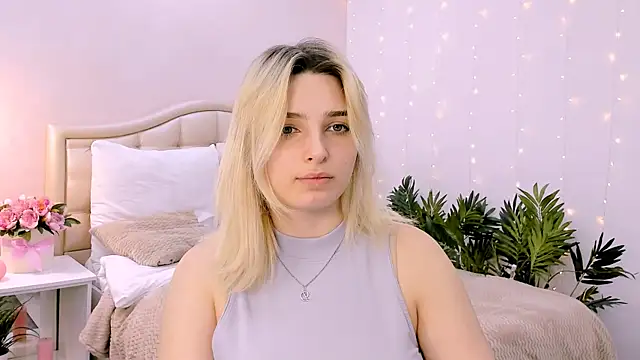 tendermeow online show from January 30, 4:24 pm