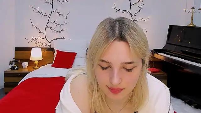 tendermeow online show from February 1, 3:28 pm