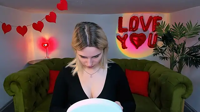 tendermeow online show from February 11, 1:20 pm