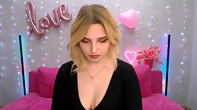 tendermeow online show from February 12, 5:16 pm