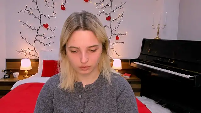 tendermeow online show from March 14, 1:13 pm