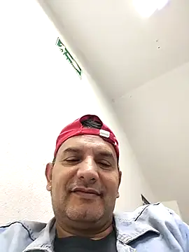 RogueTraveler online show from February 17, 3:09 pm