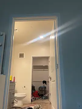 Snapshot of TransboyJay chatting on February 11, 6:01 pm TransboyJay online show from February 11, 6:01 pm