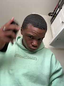 Snapshot of TransboyJay chatting on November 18, 6:01 pm TransboyJay online show from November 18, 6:01 pm