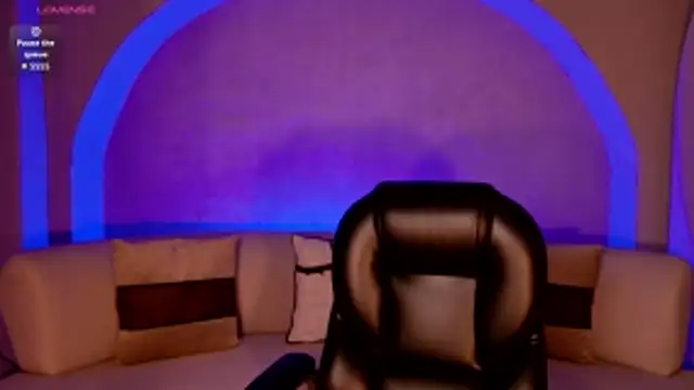 AmberFarrell online show from December 22, 8:50 pm