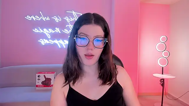 Snapshot of AmberFarrell chatting on January 31, 8:07 pm AmberFarrell online show from January 31, 8:07 pm