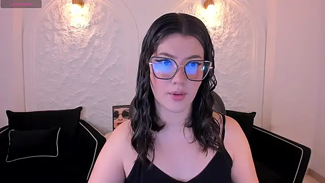 AmberFarrell online show from April 15, 7:21 pm