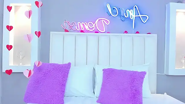 HannaPaola online show from February 19, 10:42 pm