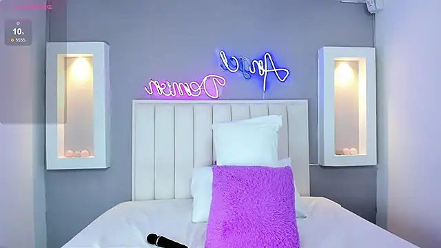 HannaPaola online show from March 13, 10:32 pm