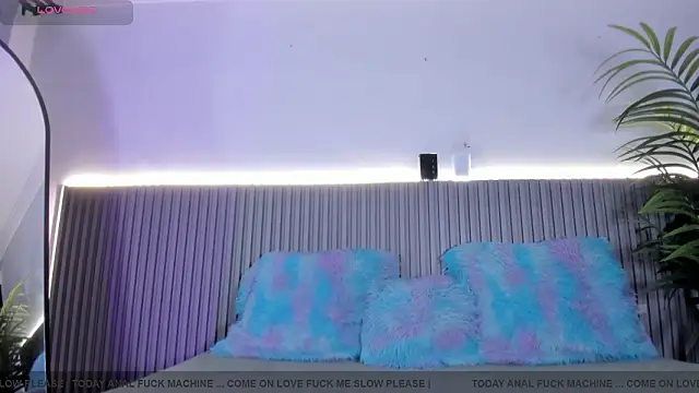 valentina lux online show from February 23, 7:11 pm