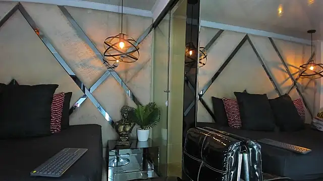 Liah Grey8 online show from February 22, 9:35 pm