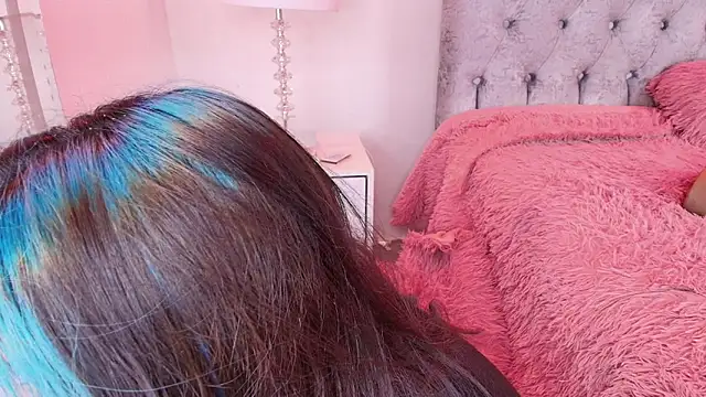 Salem skyler  online show from October 26, 3:45 am