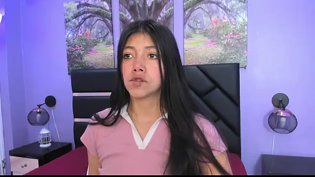 Snapshot of KimberlyVillaLobos chatting on September 24, 11:35 am KimberlyVillaLobos online show from September 24, 11:35 am