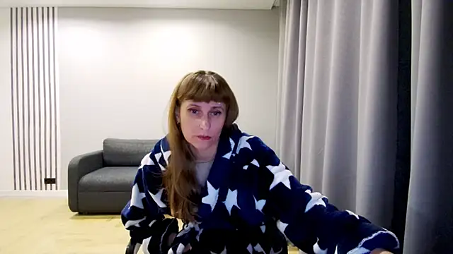 Daniella Lorente online show from February 7, 1:25 am