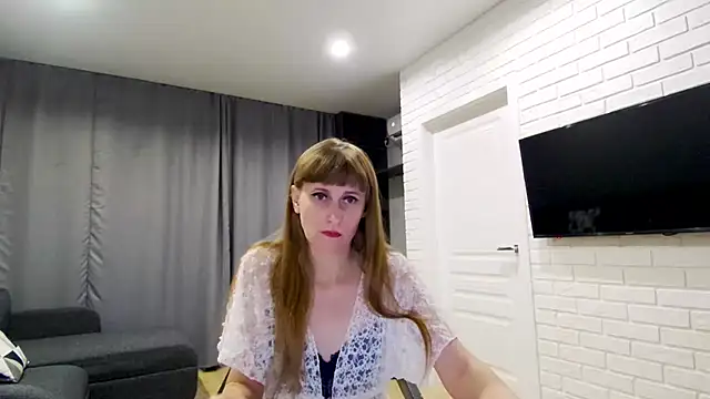 Daniella Lorente online show from October 18, 10:43 pm