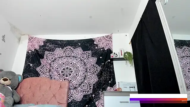 jade dakota   online show from March 17, 5:12 am