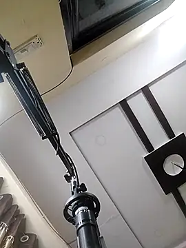 Snapshot of Queen_sakshi chatting on November 18, 3:27 pm Queen sakshi online show from November 18, 3:27 pm