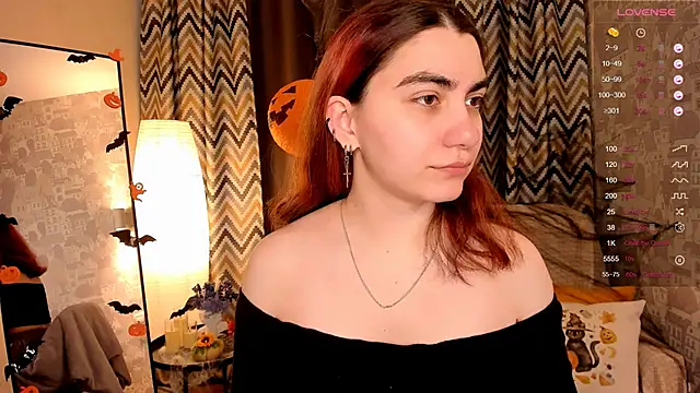 hannacheekss  online show from October 29, 6:04 am