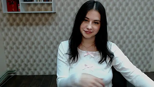 Snapshot of AliceSexyyy_ chatting on December 29, 7:11 pm AliceSexyyy  online show from December 29, 7:11 pm