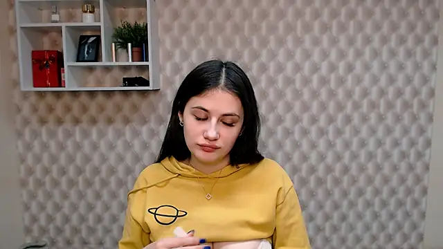 Snapshot of AliceSexyyy_ chatting on January 3, 9:26 pm AliceSexyyy  online show from January 3, 9:26 pm