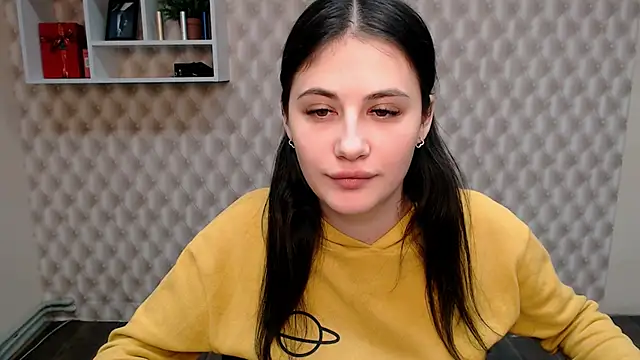 Snapshot of AliceSexyyy_ chatting on January 4, 1:21 am AliceSexyyy  online show from January 4, 1:21 am