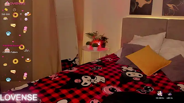 Emily Strikeee online show from February 13, 10:33 am