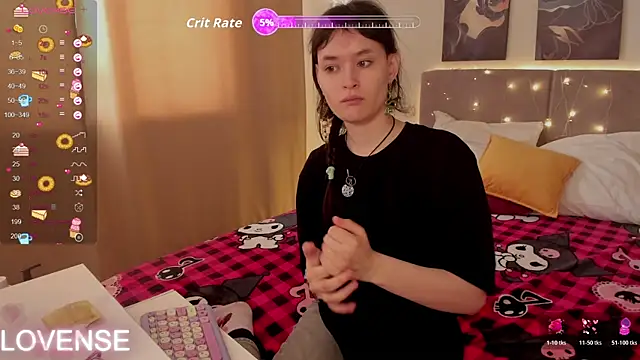 Emily Strikeee online show from April 2, 1:58 am